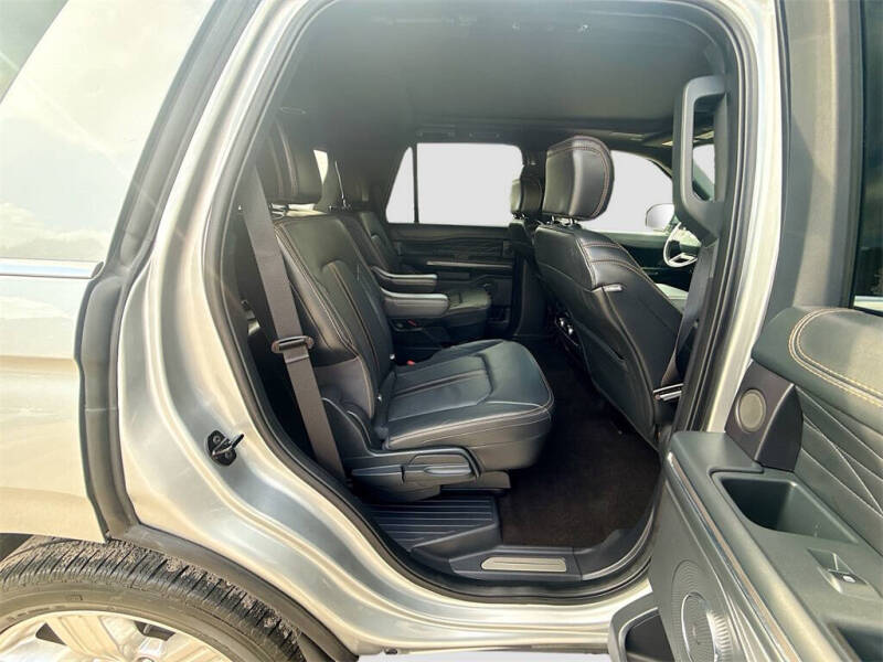 2023 Ford Expedition Platinum