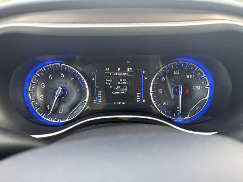 2017 Chrysler Pacifica Touring