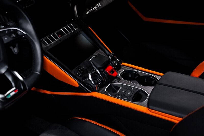 2022 Lamborghini Urus