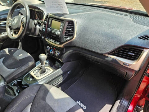 2014 Jeep Cherokee Sport