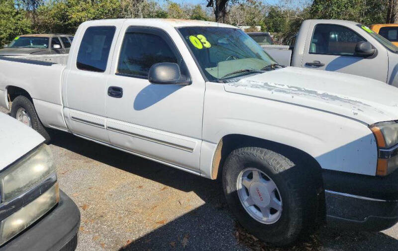 2003 Chevrolet Silverado 1500 Base photo 4