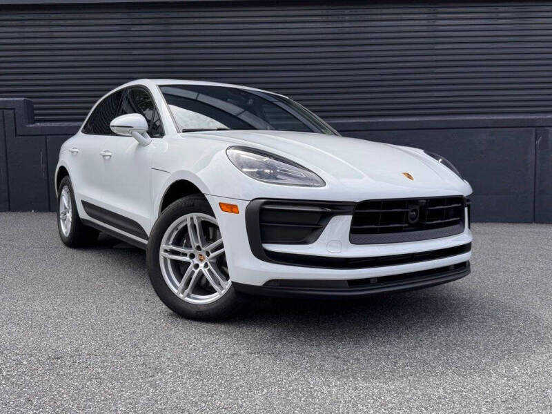 2026 Porsche Macan