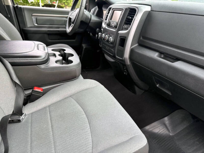 2024 RAM 1500 Classic