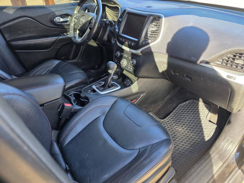 2015 Jeep Cherokee Trailhawk