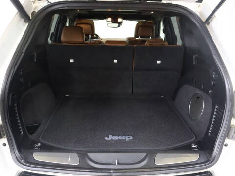 2019 Jeep Grand Cherokee Summit