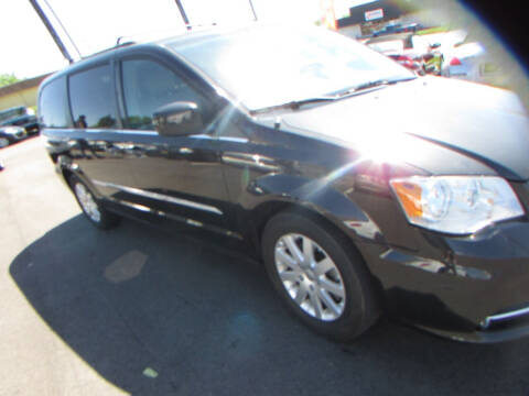 2015 Chrysler Town and Country Touring