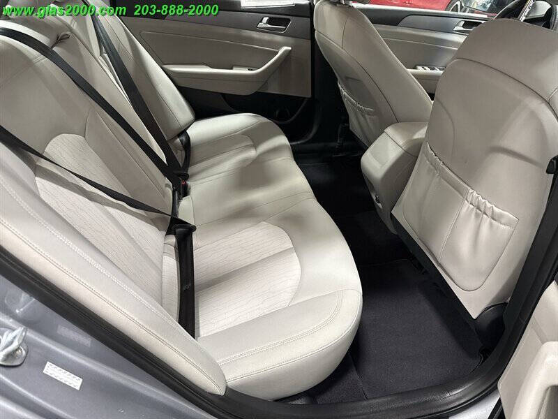 2016 Hyundai Sonata Hybrid SE