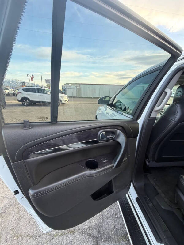 2016 Buick Enclave Leather