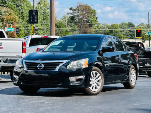 2013 Nissan Altima for sale at LOS PAISANOS AUTO & TRUCK SALES LLC in Norcross GA