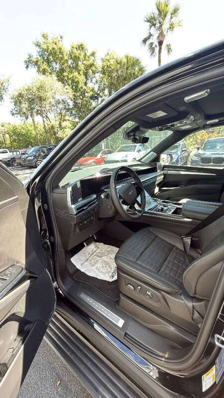 2026 Cadillac Escalade-V ESV