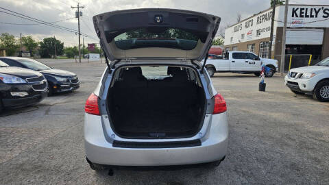 2011 Nissan Rogue S Krom