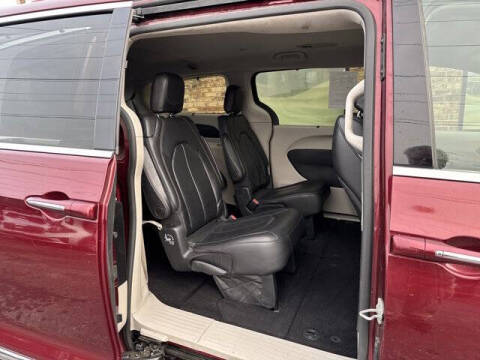 2019 Chrysler Pacifica Touring L