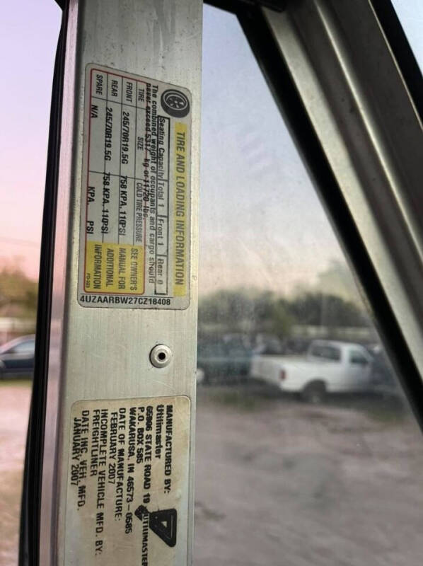 2007 Freightliner MT55 Chassis