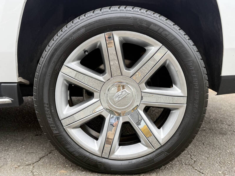 2018 Cadillac Escalade ESV Luxury