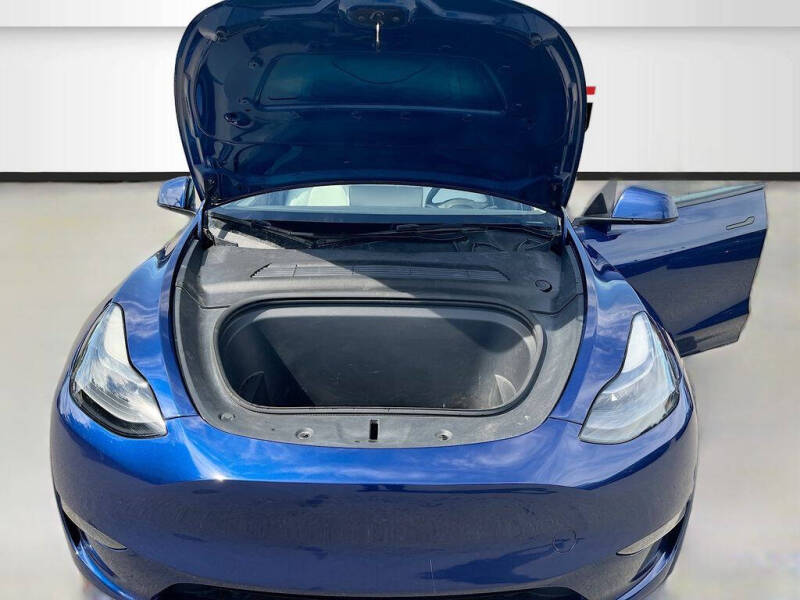2024 Tesla Model Y Performance