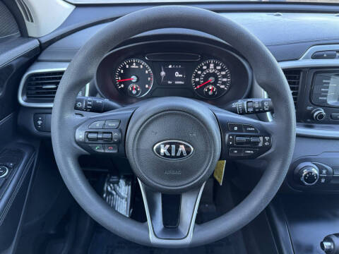 2016 Kia Sorento LX