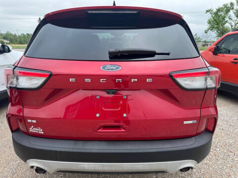 2020 Ford Escape SE