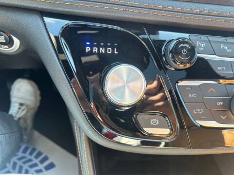 2023 Chrysler Pacifica Plug-In Hybrid Pinnacle