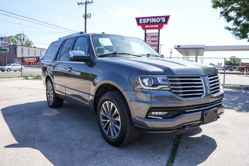 2016 Lincoln Navigator Select