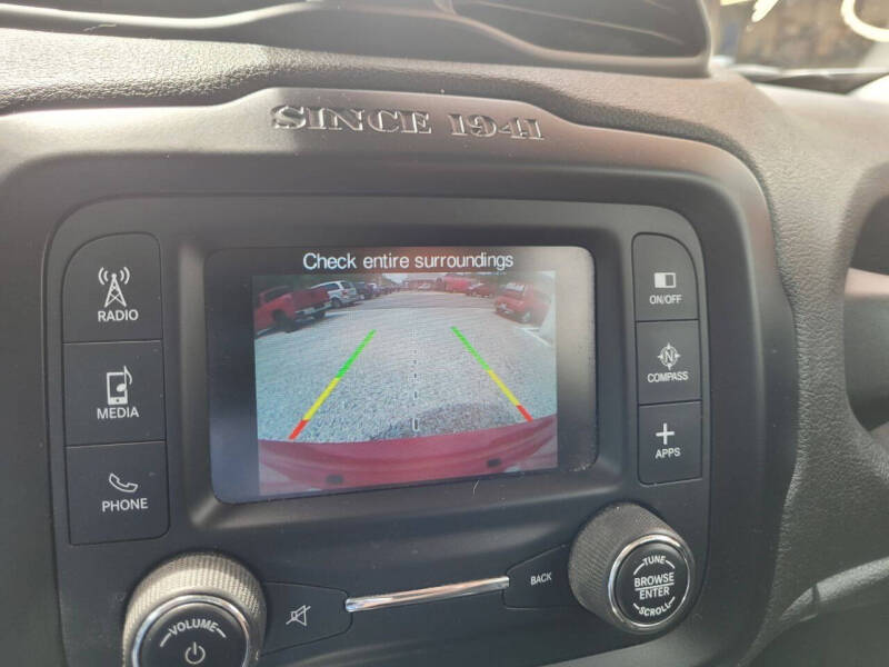 2016 Jeep Renegade Latitude - Photo 13