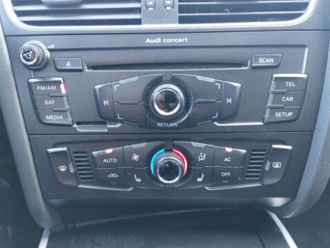 2010 Audi A4 2.0T quattro Premium