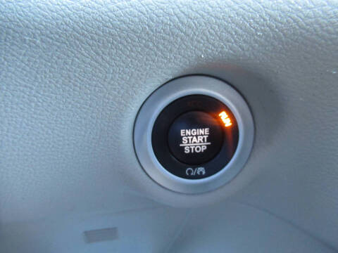 2020 Chrysler Voyager LX