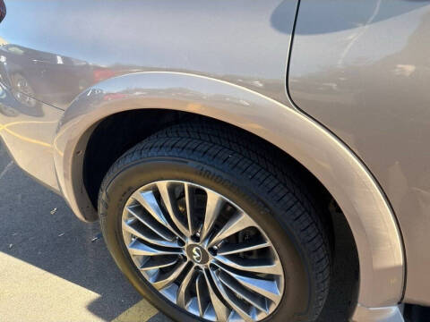 2018 Infiniti QX80