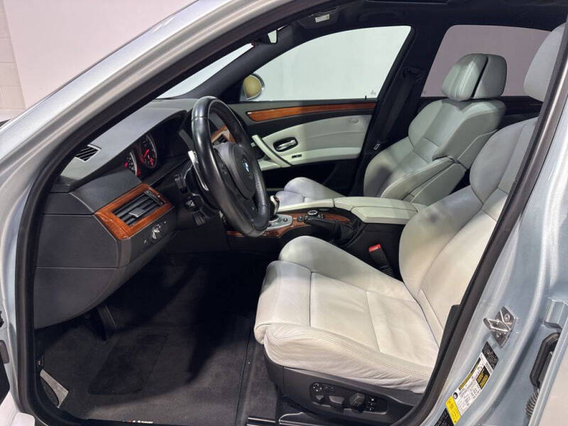 2010 BMW M5