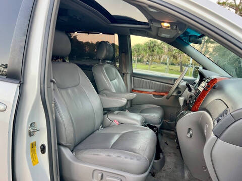 2006 Toyota Sienna XLE 7 Passenger