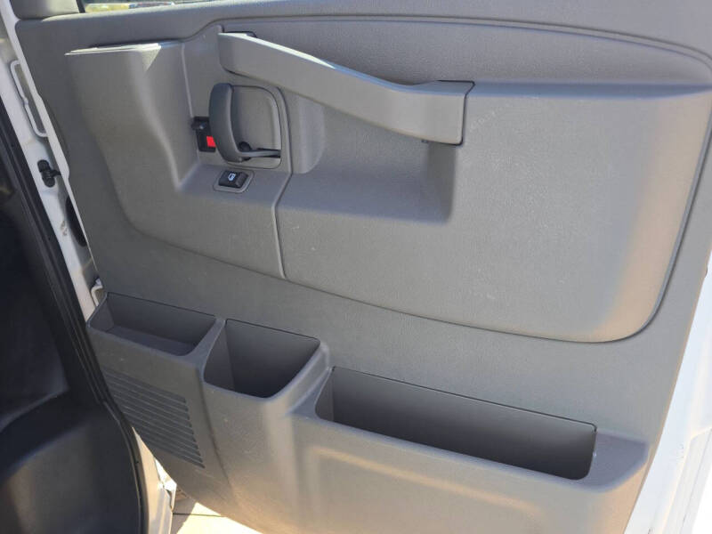 2019 Chevrolet Express 2500