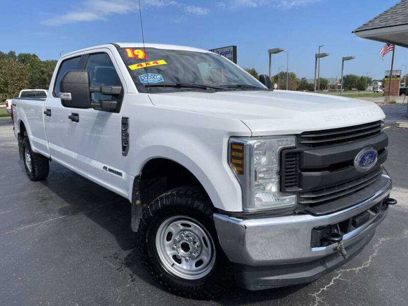 2019 Ford F-250 Super Duty XL's photo