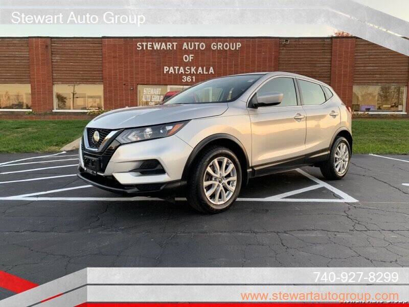 2020 Nissan Rogue Sport for sale at Stewart Auto Group in Pataskala, OH