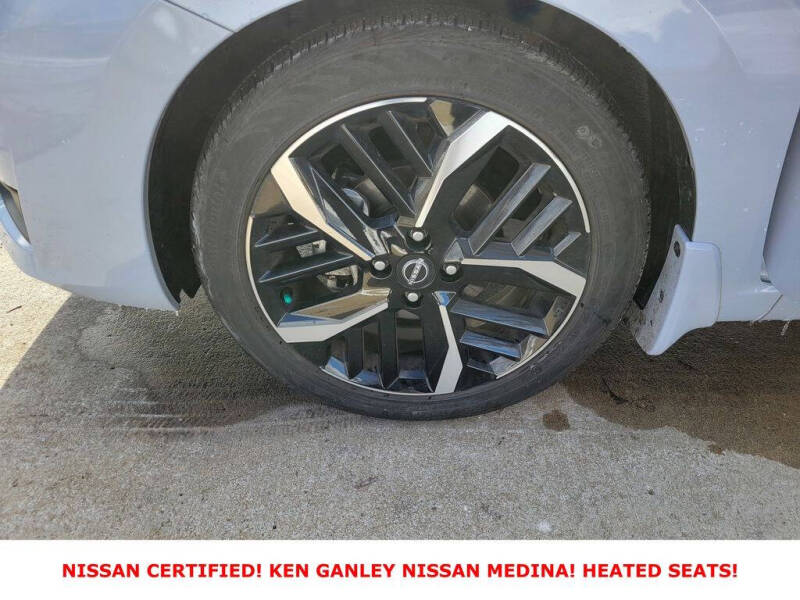 2024 Nissan Versa SR