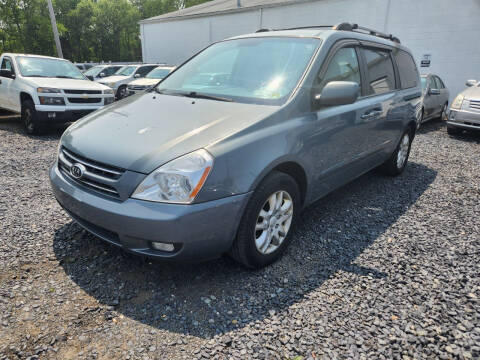 2008 Kia Sedona for sale at CRS 1 LLC in Lakewood NJ