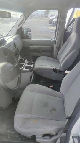 2011 Ford E-Series E-150