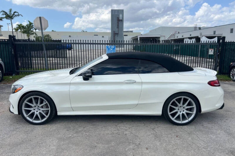 2019 Mercedes-Benz C-Class Cabriolet AMG C43's photo