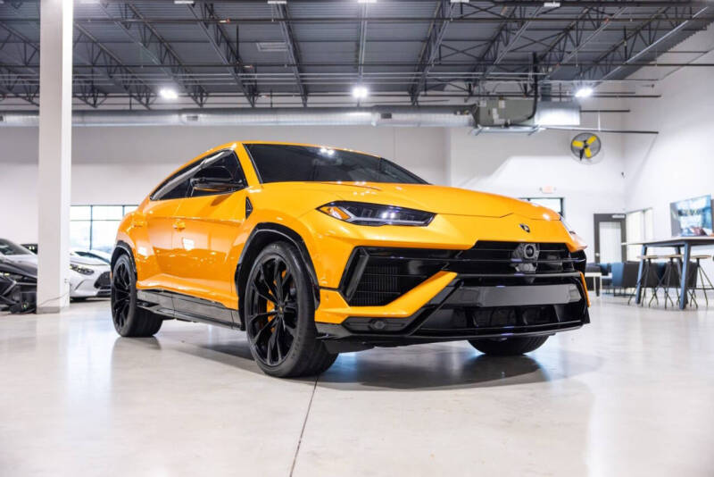 2024 Lamborghini Urus S