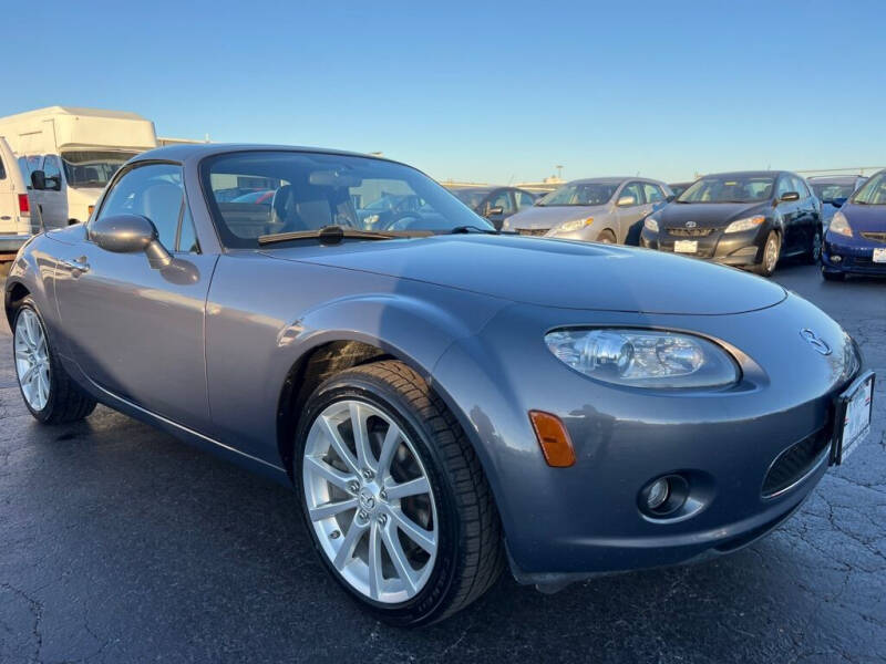 2008 Mazda MX-5 Miata for sale at VIP Auto Sales & Service in Franklin OH