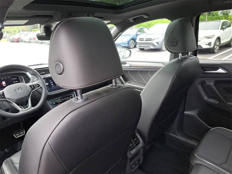 2022 Volkswagen Tiguan SEL R-Line 4Motion