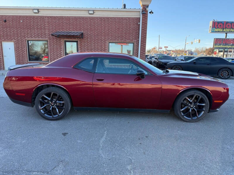 2019 Dodge Challenger SXT