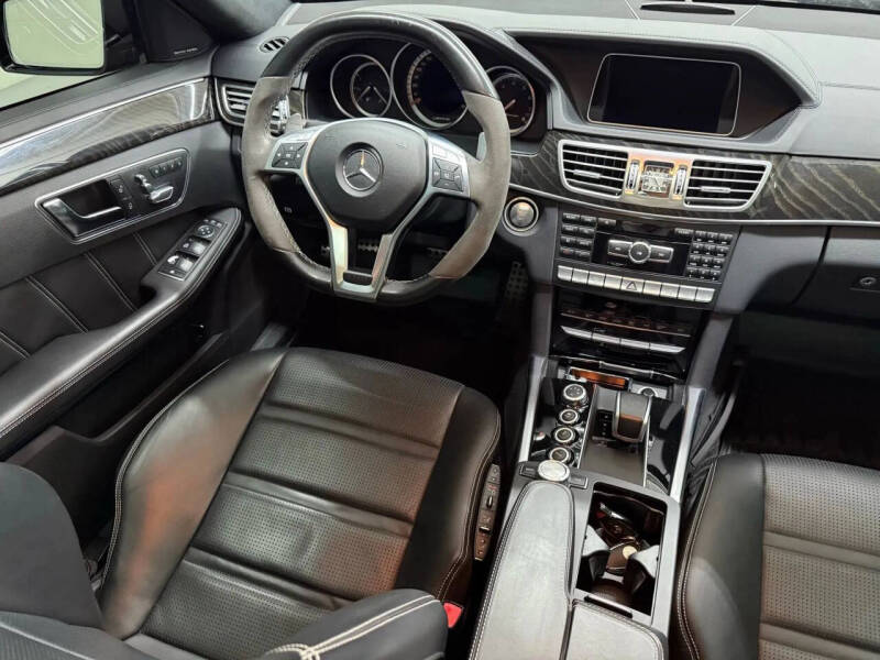 2015 Mercedes-Benz E-Class E 63 AMG S-Model