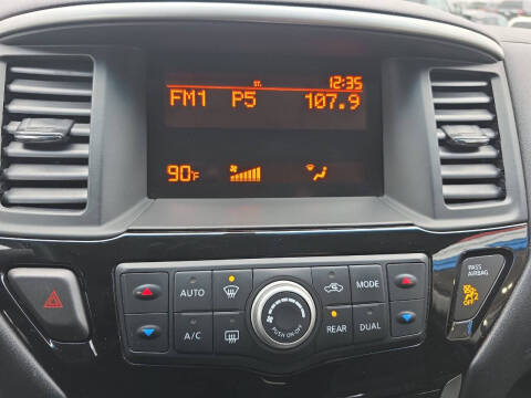 2014 Nissan Pathfinder S