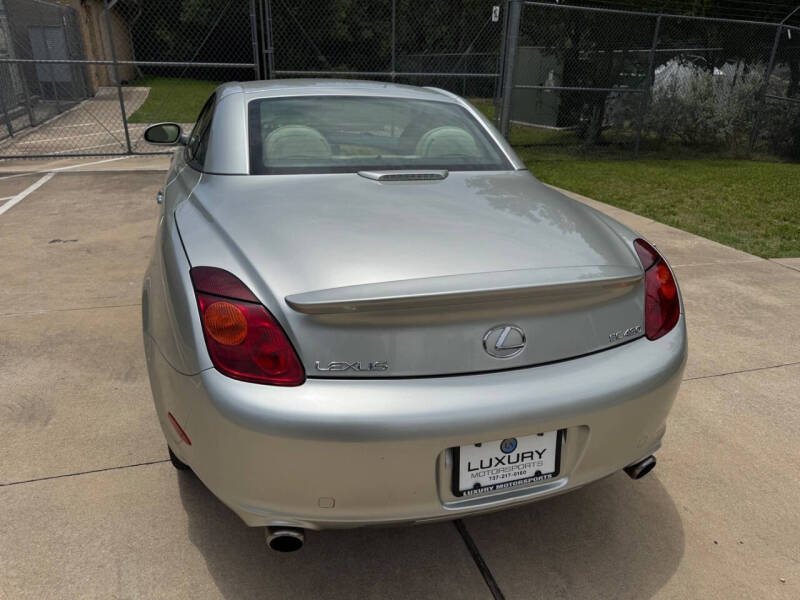 2005 Lexus SC 430