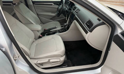 2016 Volkswagen Passat