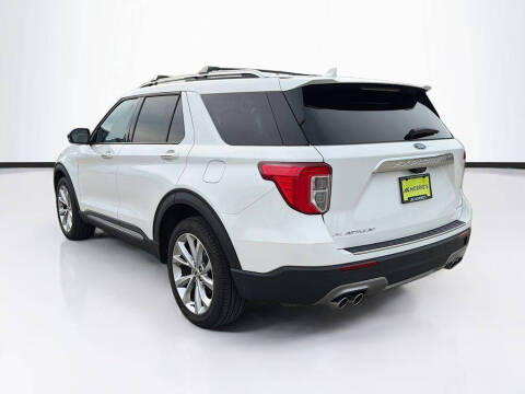 2023 Ford Explorer Platinum