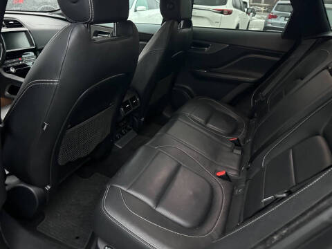 2017 Jaguar F-PACE S