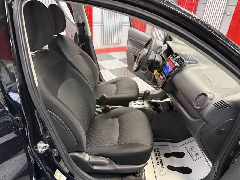 2024 Mitsubishi Mirage ES