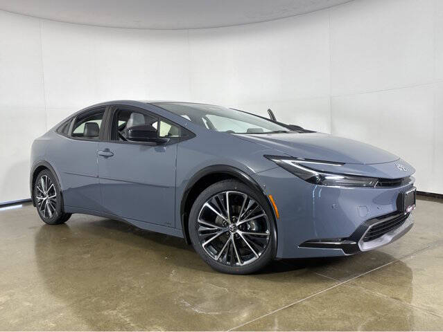 2026 Toyota Prius Limited's photo