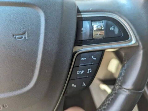 2019 Lincoln Nautilus Select