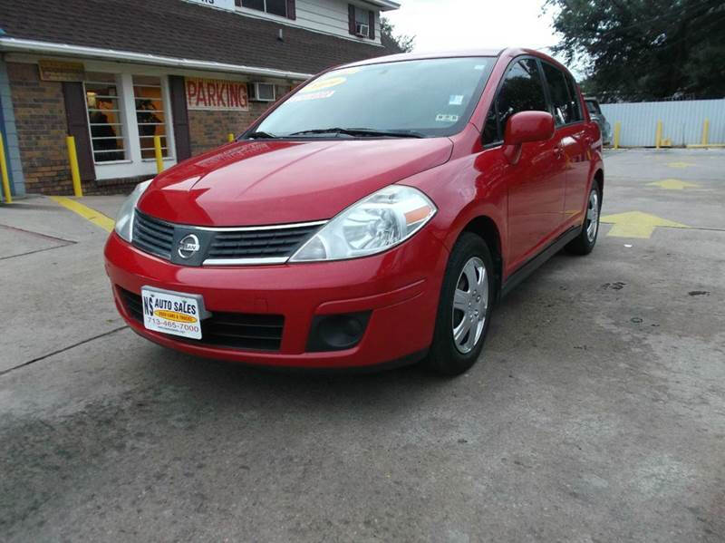 2009 Nissan Versa 1.8 S